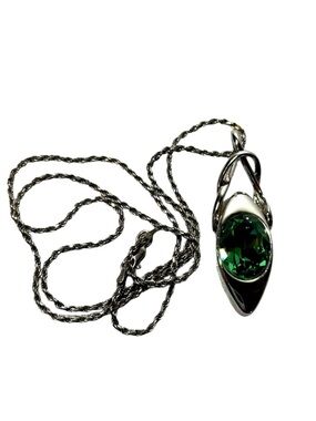 Sterling Silver Chain with gorgeous silver-tone pendant green crystal stone